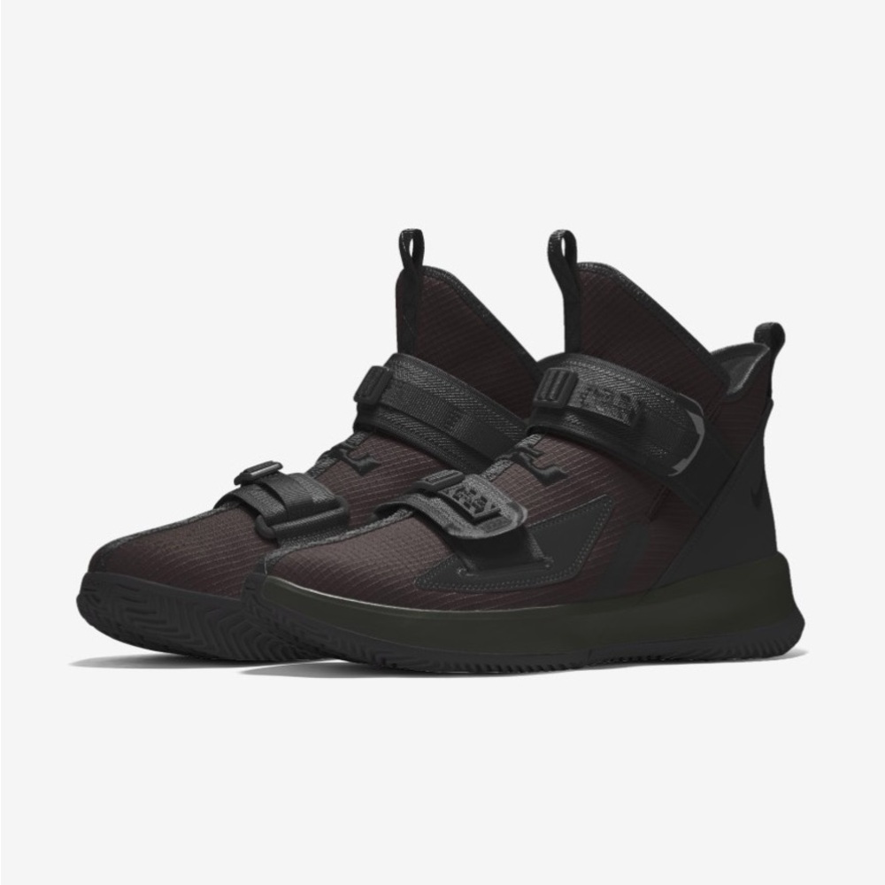 LeBron Soldier XIII Basketball Shoe